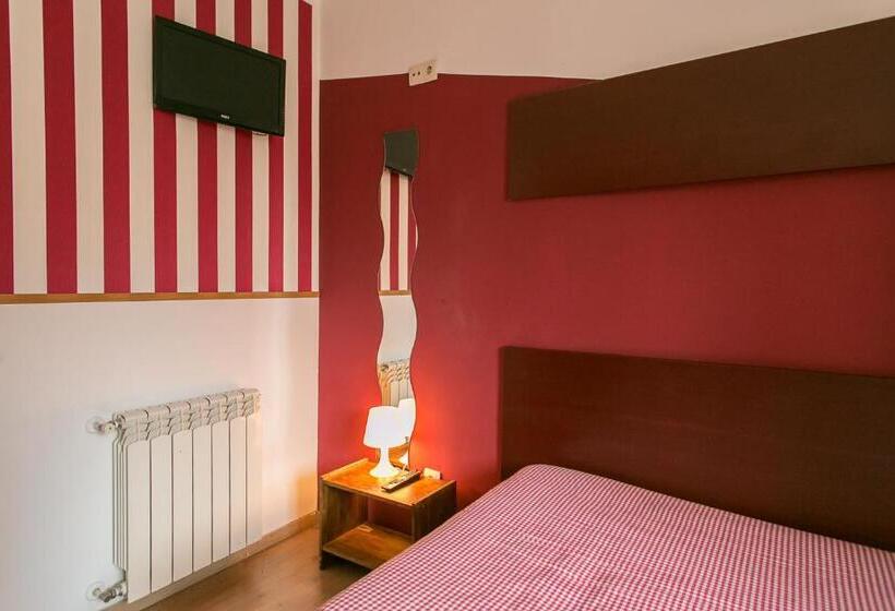 اتاق استاندارد یک تخته با سرویس بهداشتی مشترک, Hostal Abaaly