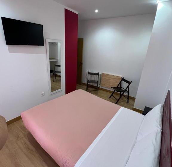 اتاق استاندارد با سرویس بهداشتی مشترک, Hostal Abaaly