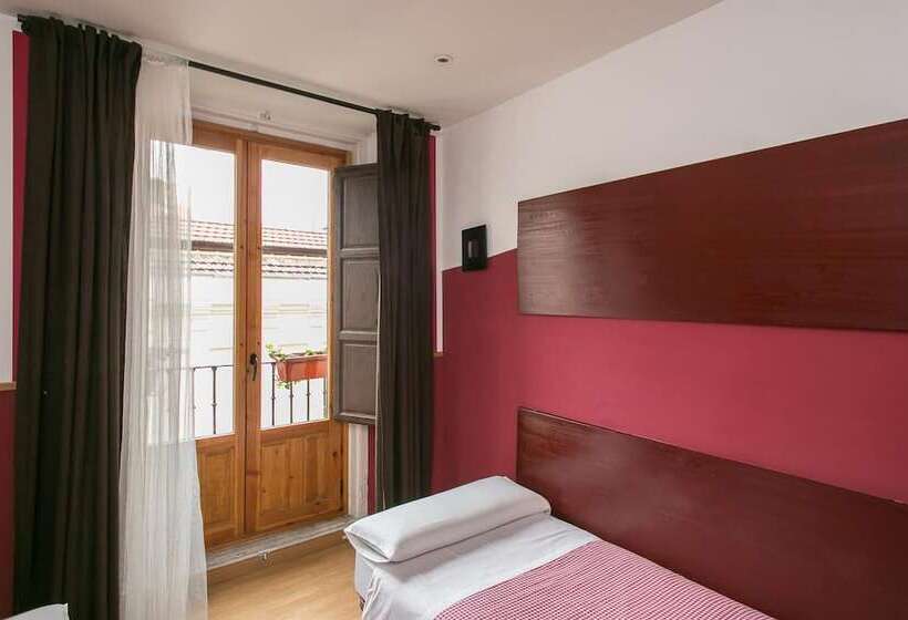 اتاق استاندارد یک تخته با سرویس بهداشتی مشترک, Hostal Abaaly