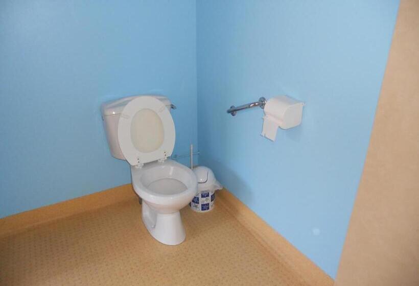 标准单人间, Auberge Du Saut Des Cuves