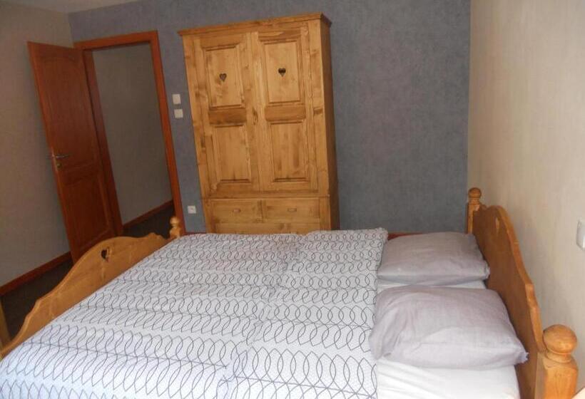 家庭套房, Auberge Du Saut Des Cuves