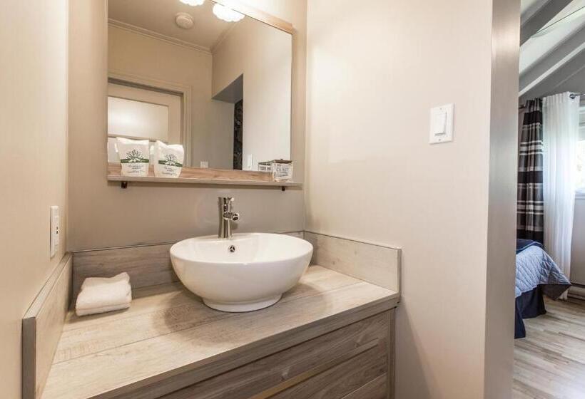 Люкс, Auberge Fleurs De Lune