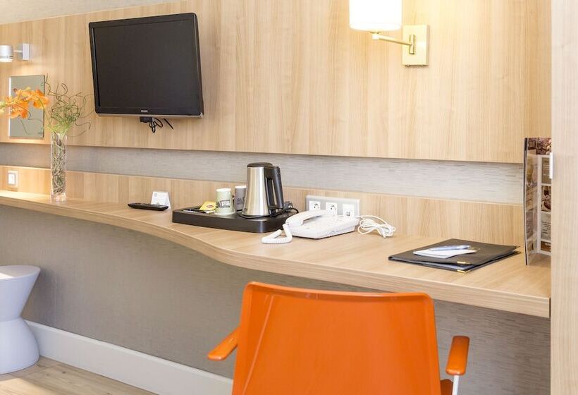 Номер Комфорт, Best Western Plus Ajaccio Amiraute