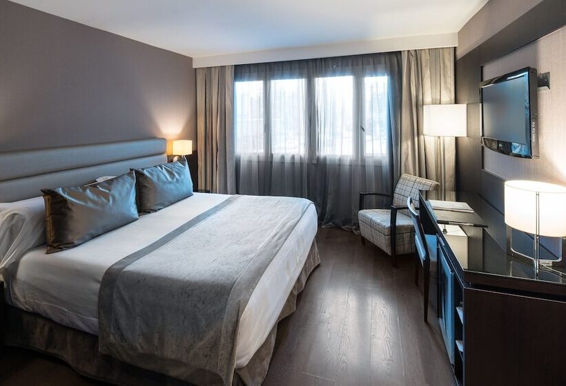 اتاق استاندارد, Catalonia Rigoletto