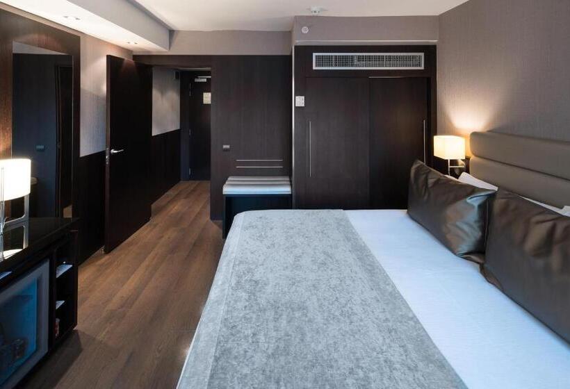 Номер Стандарт, Catalonia Rigoletto