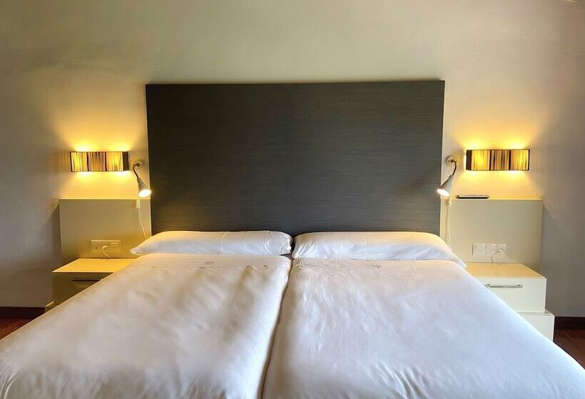 غرفة قياسية, Convento San Diego