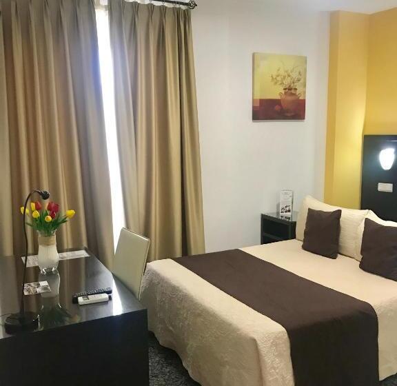 اتاق استاندارد, De Los Faroles