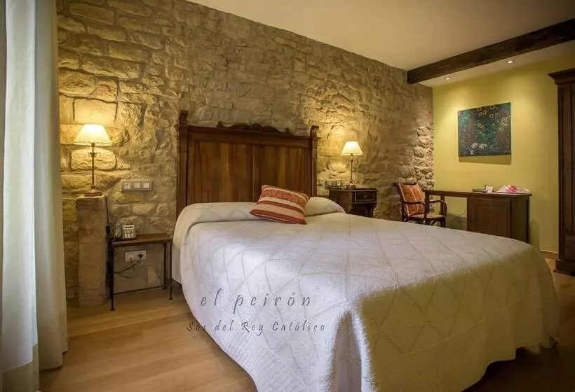 اتاق استاندارد, El Peiron