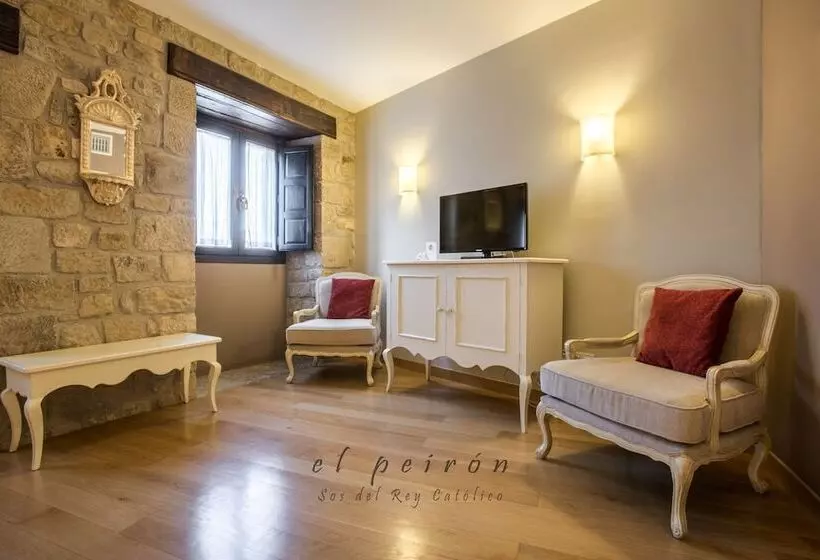 سوییت جونیور, El Peiron