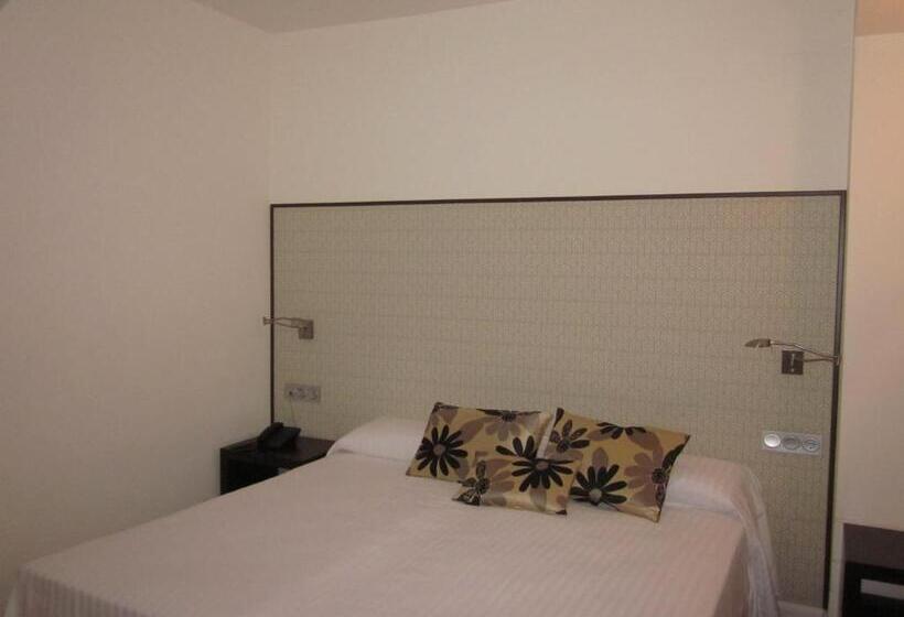 חדר סטנדרט יחיד, Embarcadero De Calahonda De Granada