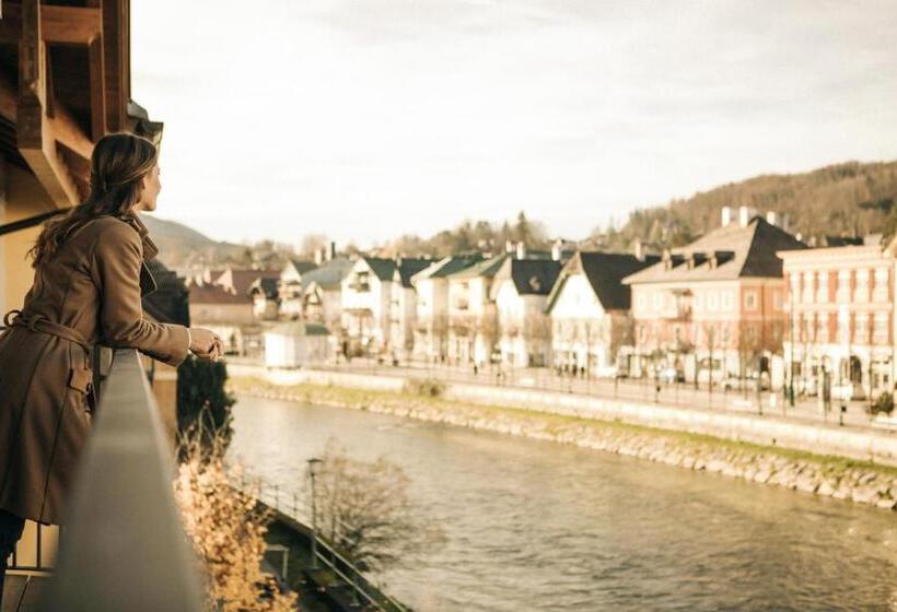 סוויטת ג'וניור, Goldener Ochs