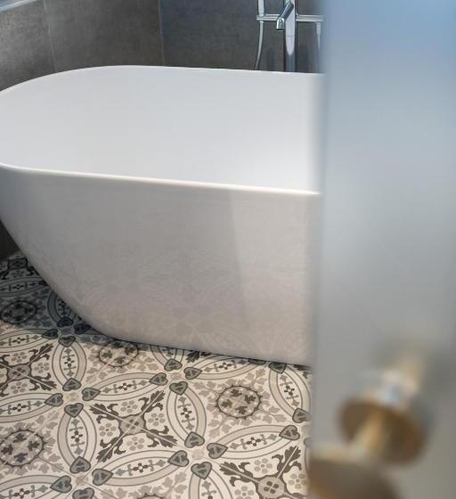 סוויטת ג'וניור, Goldener Ochs