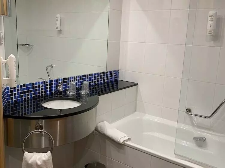 اتاق استاندارد, Holiday Inn Express Vitoria, An Ihg