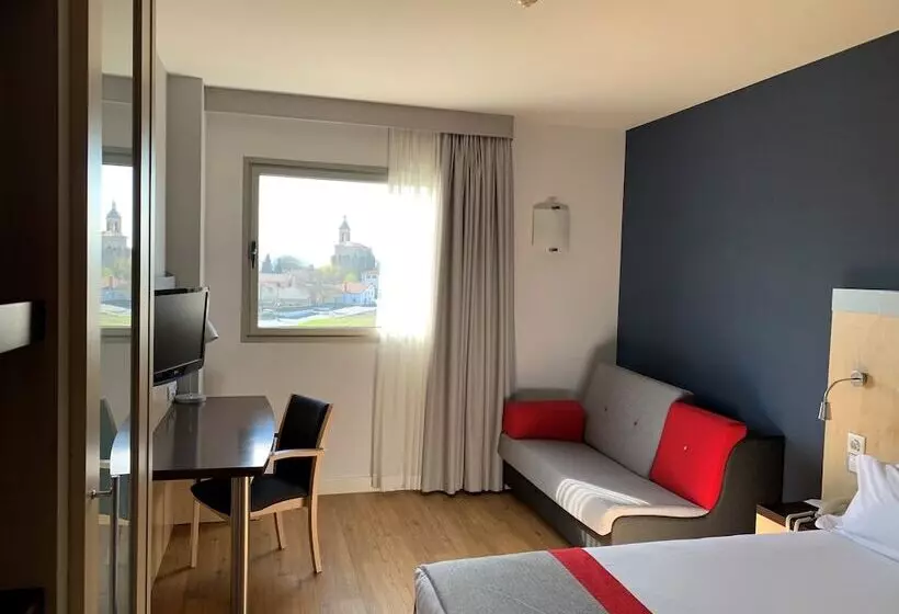 اتاق استاندارد, Holiday Inn Express Vitoria, An Ihg