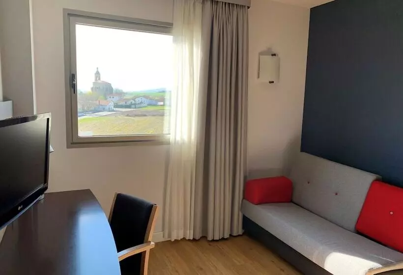 اتاق استاندارد, Holiday Inn Express Vitoria, An Ihg