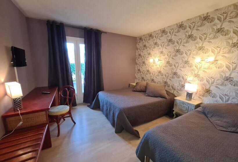 スタンダードトリプルルーム, Logis Hôtel Restaurant Le Mas De L Olivier