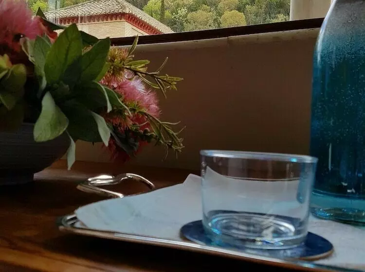 سوییت خانوادگی, Palacio Cobertizo De Santa Ines