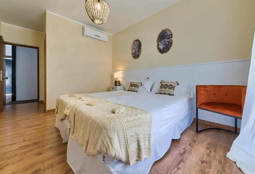 스탠다드 룸, Pozo Rey