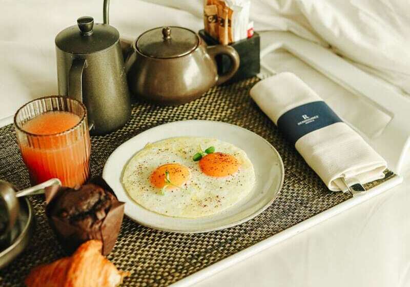 Номер Superior, Renaissance Paris Arc De Triomphe