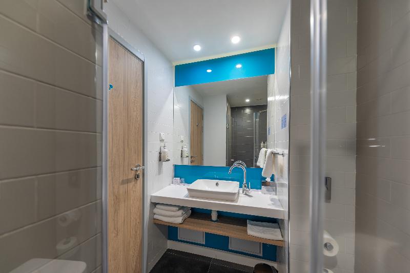 Люкс Повышенной Комфортности, Residhome Suites Paris Sénart