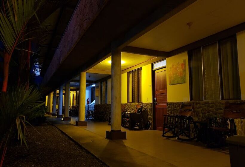 Quarto Estandar, San Bosco Inn