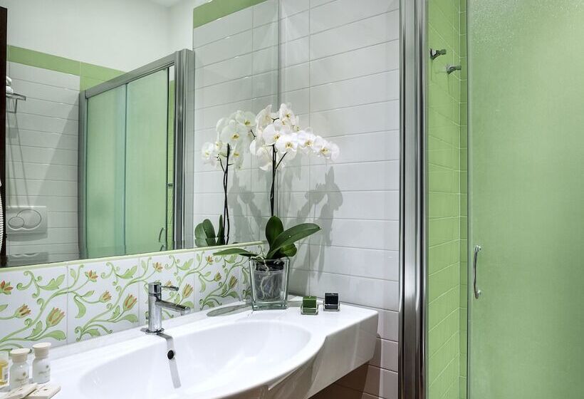 高级海景房, Sirius