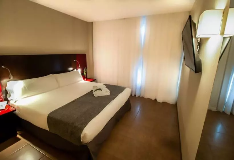اتاق استاندارد یک نفره, Sm Hotel Teatre Auditori