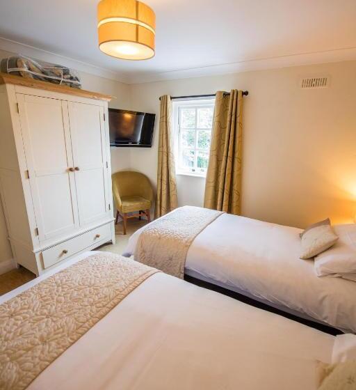 标准间, The Grove