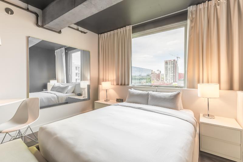 غرفة قياسية, Zero 1 Montreal