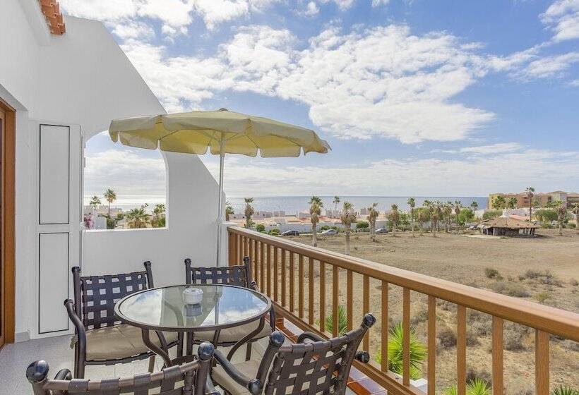 شقة غرفتين, Sunset View Club