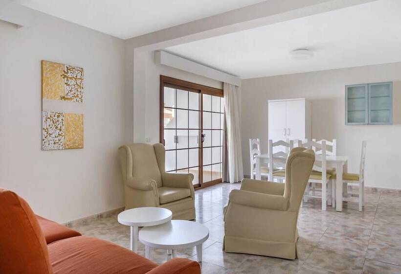 شقة غرفتين, Sunset View Club