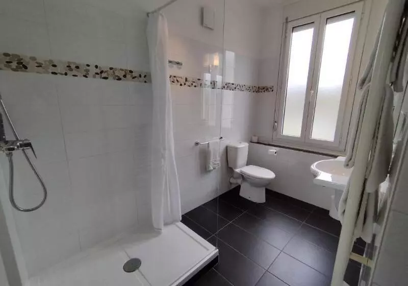 スタンダードトリプルルーム, The Originals Access, Hotel Le Canter Saumur