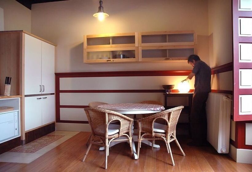 شقة غرفة واحدة, Villa Itsaso