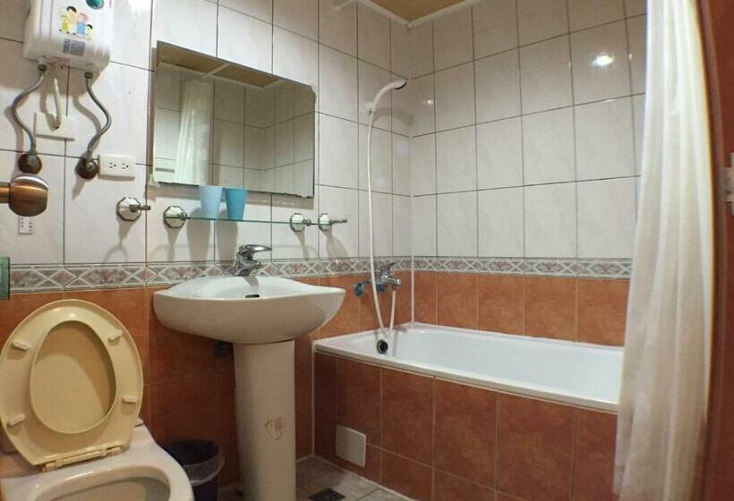 سوییت لوکس, Kaohsiung Morning Homestay