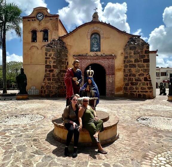 جناح, Maria Bonita Higüey