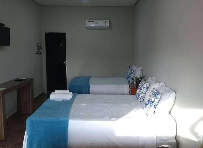 四人标准间, Paraíso Capitólio A Pousada Da Dona Perpetua