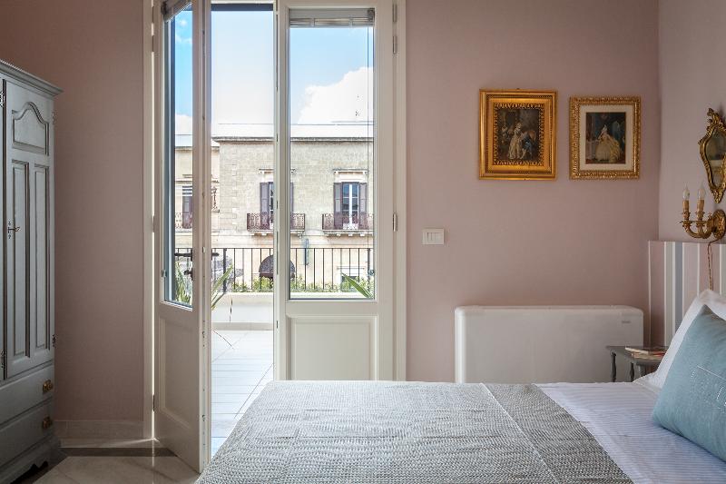 Номер Superior Кровать Кинг, Coclee Suite Palace
