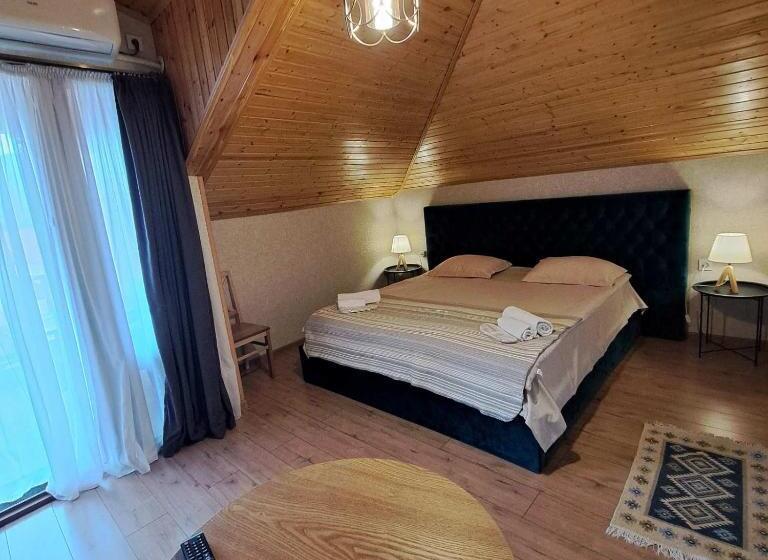 اتاق استاندارد با بالکن, Davit Batoni Guest House