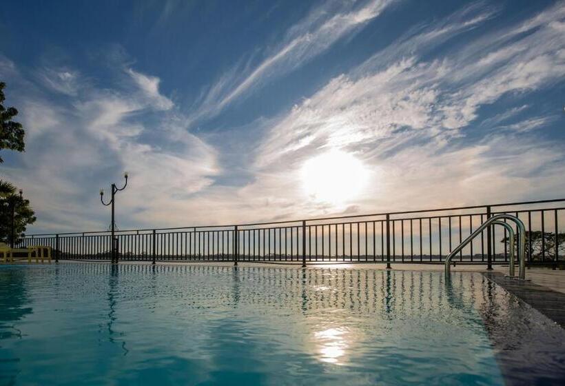 스탠다드 룸 킹사이즈 침대, Olu Villa Resort