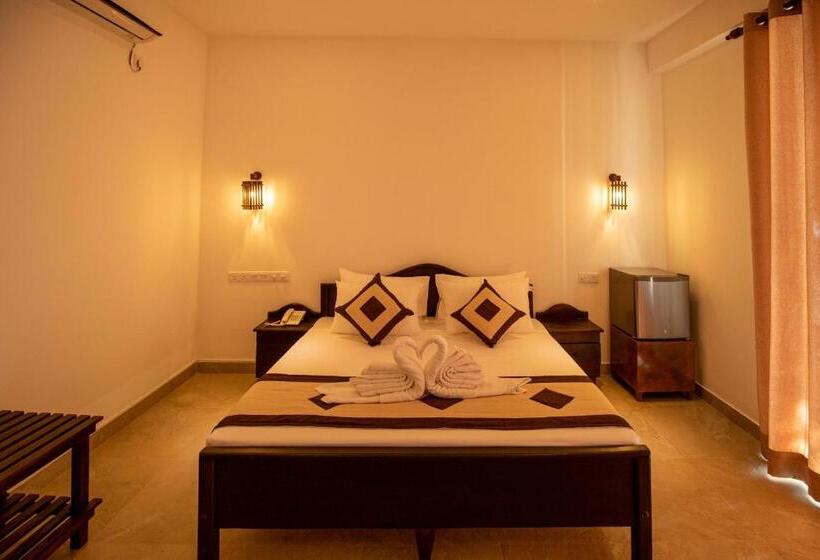 스탠다드 룸 킹사이즈 침대, Olu Villa Resort