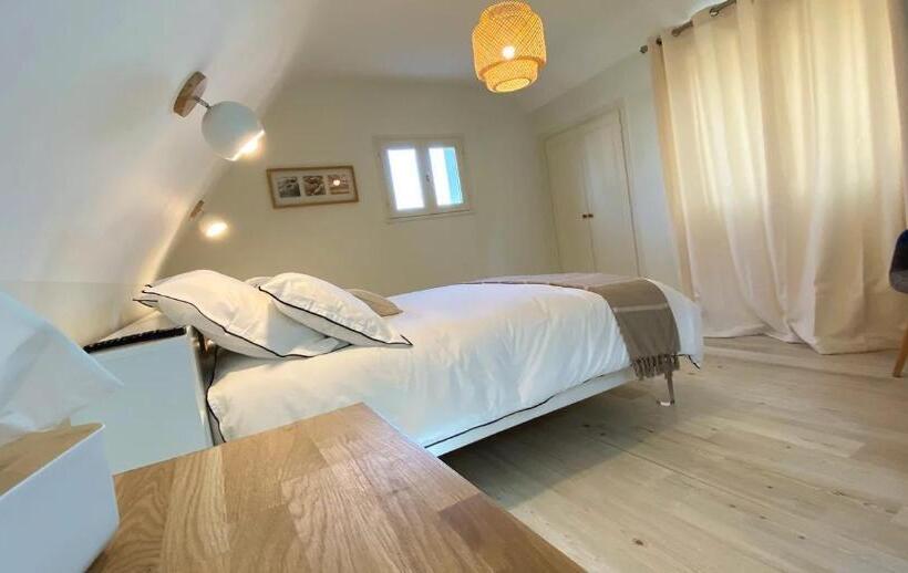 غرفة ديلوكس, Ty Menez