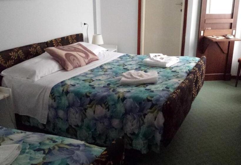 经济型三人房间, Nouveau Mirabeau