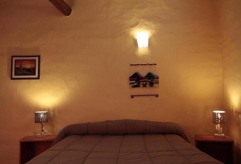 חדר קומפורט לשלושה, Hosteria La Estacion