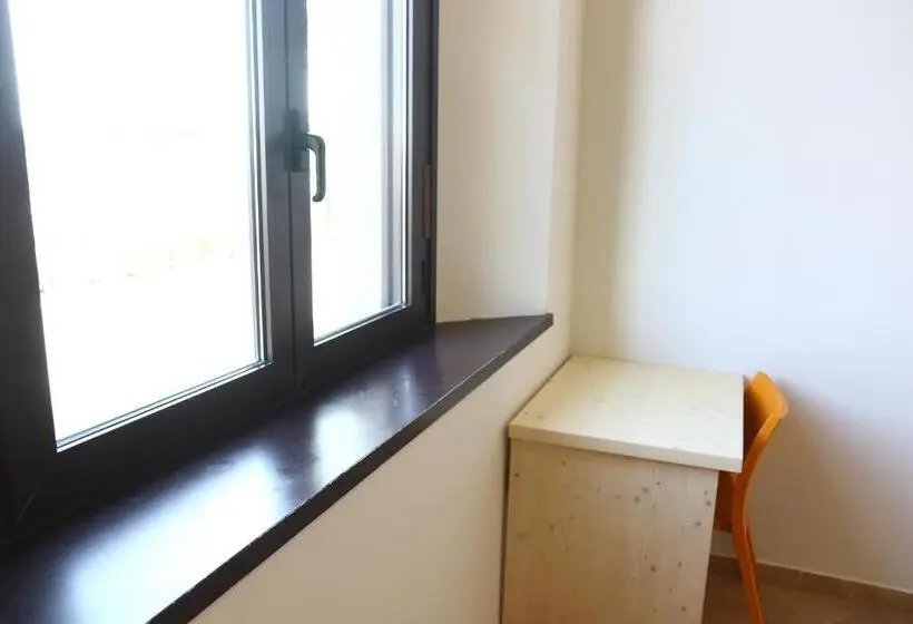 اتاق استاندارد, Student's Hostel Parma