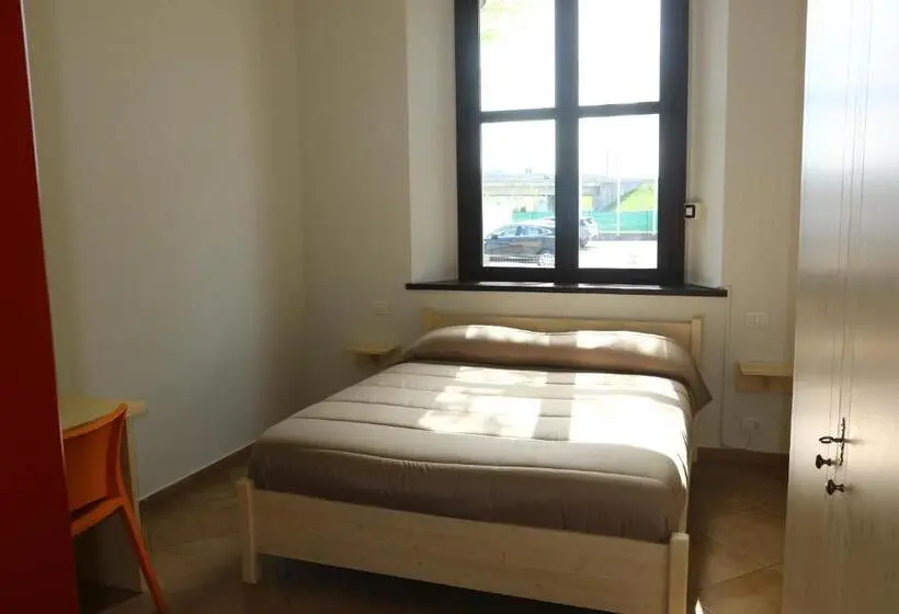 اتاق استاندارد, Student's Hostel Parma