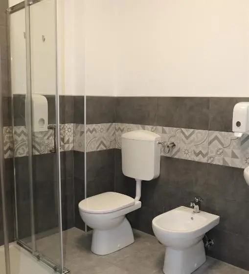 اتاق استاندارد, Student's Hostel Parma