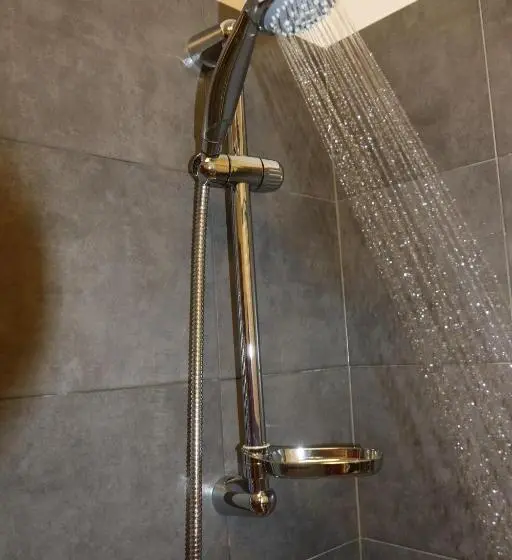 اتاق استاندارد سه نفره, Student's Hostel Parma