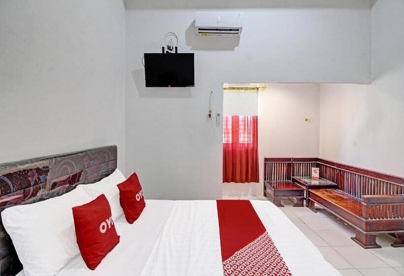 جناح عائلي, Capital O 91690 Moza Guest House