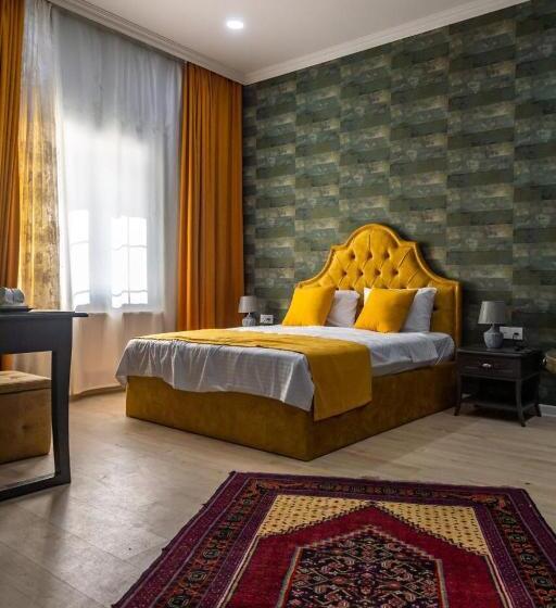 اتاق استاندارد, Nar Boutique