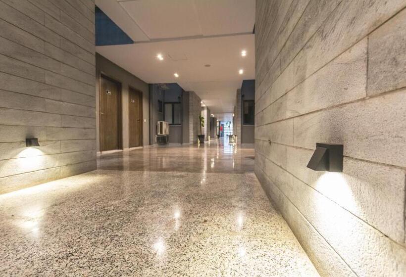 سوییت خانوادگی, Trivelles Executive Suites Islamabad